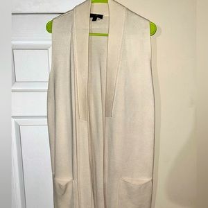 Ann Taylor cream colored sweater vest